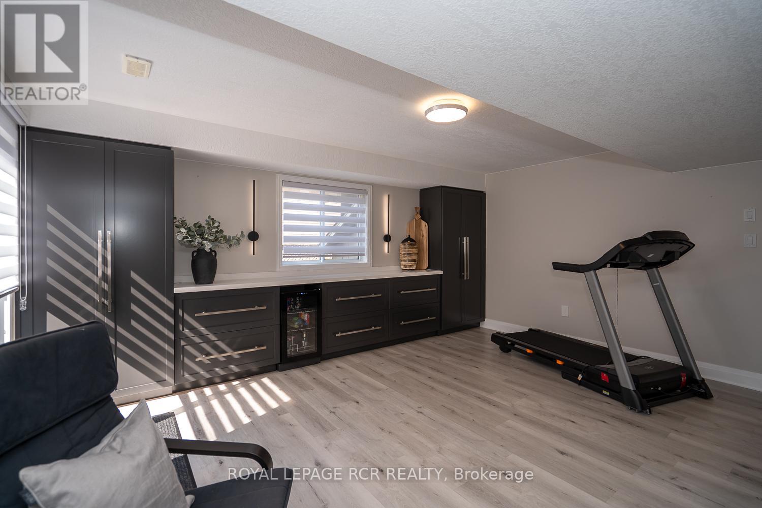 Photo 2 of 80 Spencer Avenue, Orangeville ON
