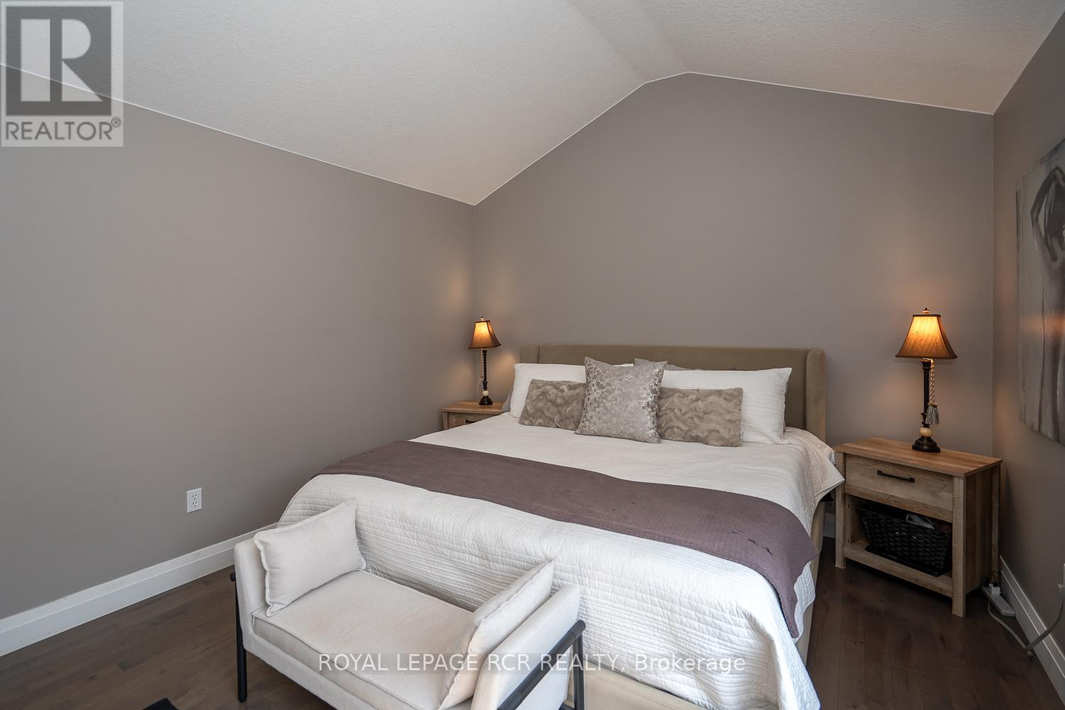 Photo 30 of 80 Spencer Avenue, Orangeville ON
