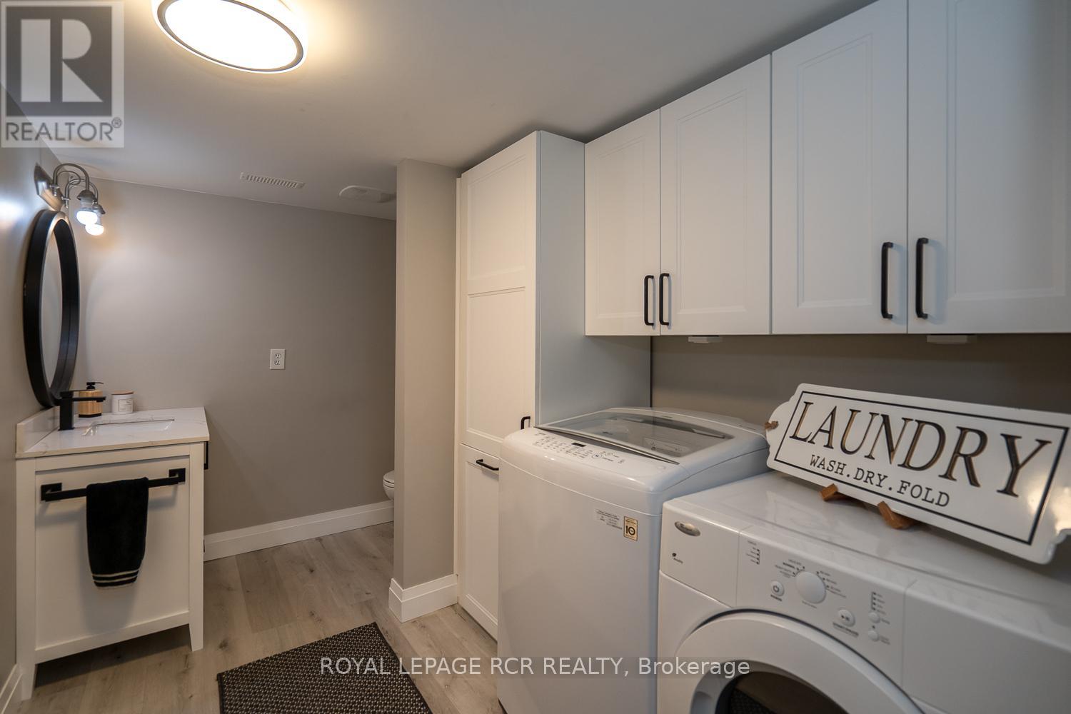 Photo 34 of 80 Spencer Avenue, Orangeville ON