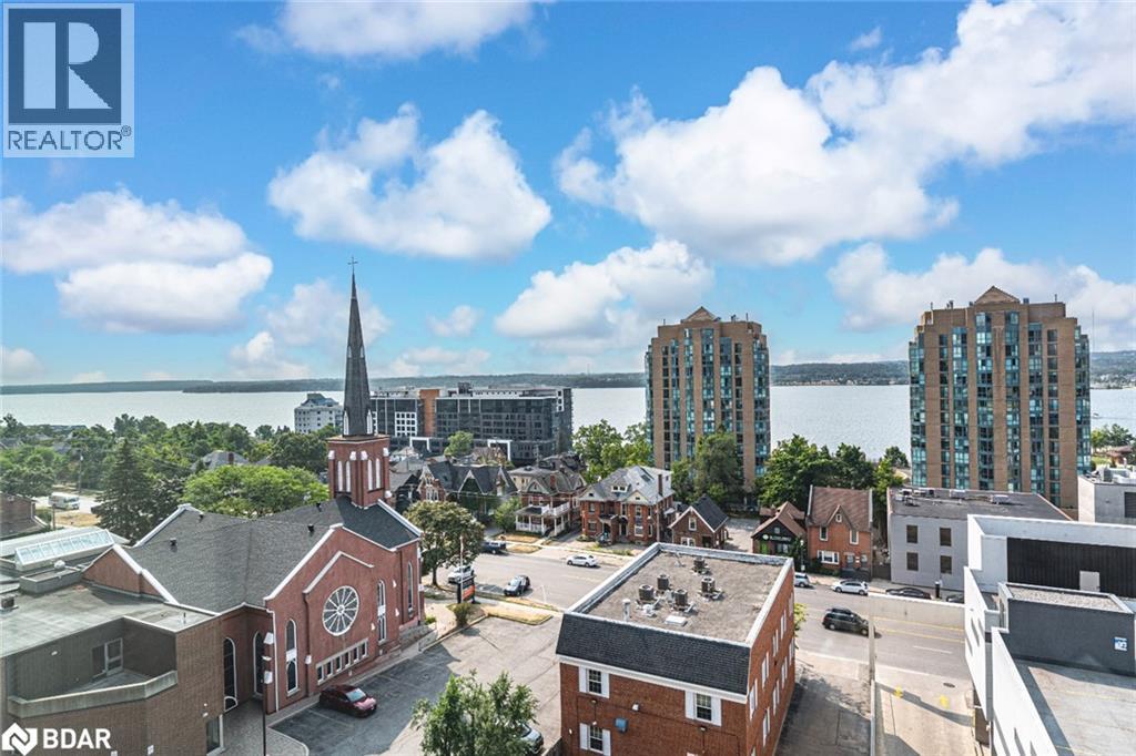 Photo 3 of 111 Worsley Street Unit 511, Barrie ON
