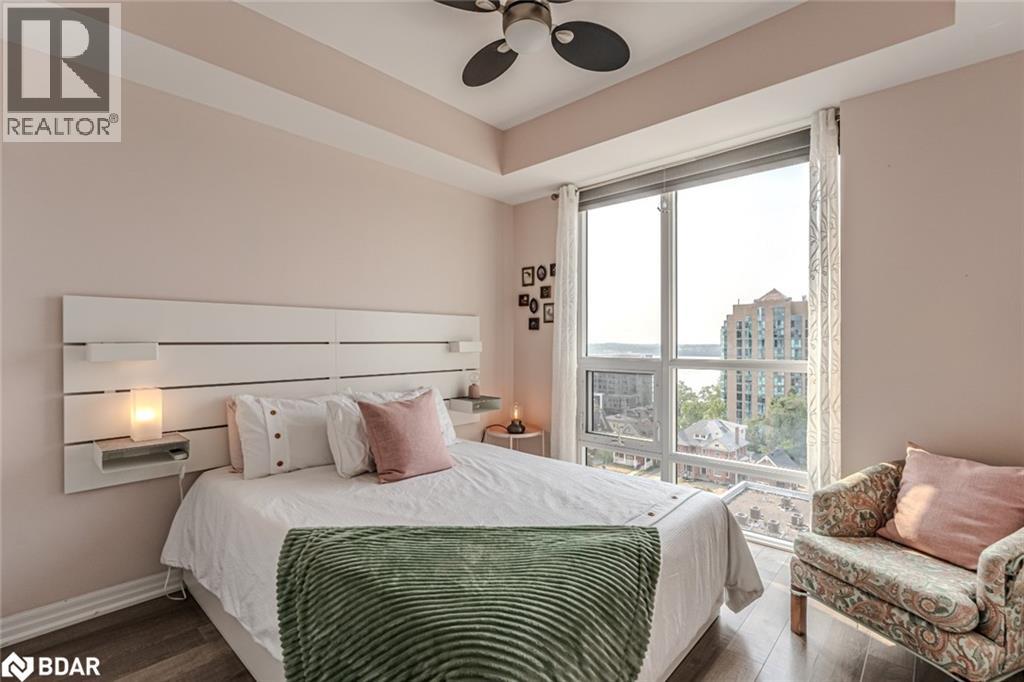 Photo 2 of 111 Worsley Street Unit 511, Barrie ON