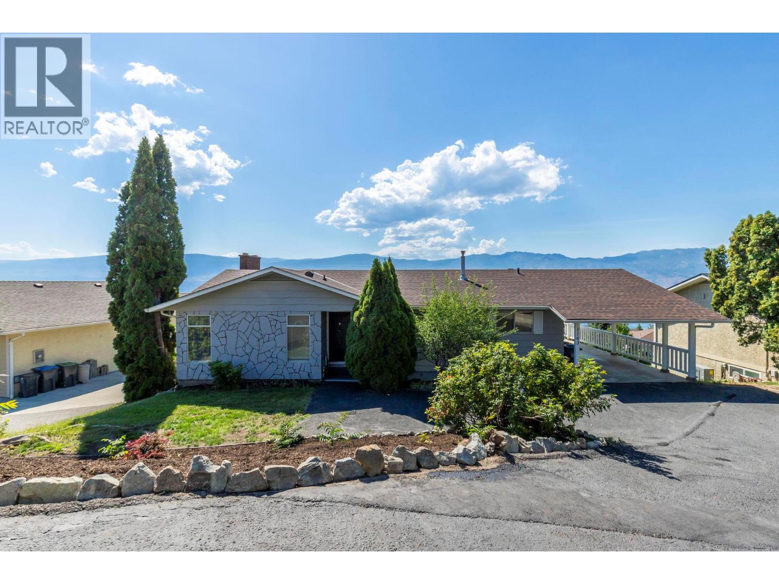  1163 Menu Road, West Kelowna