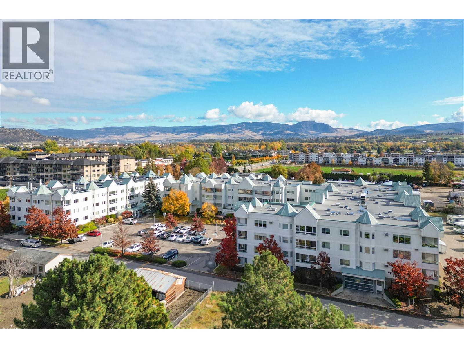 212 1329 KLO Road, Kelowna