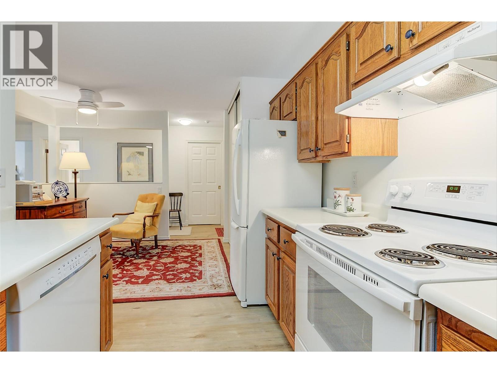 212 1329 KLO Road, Kelowna