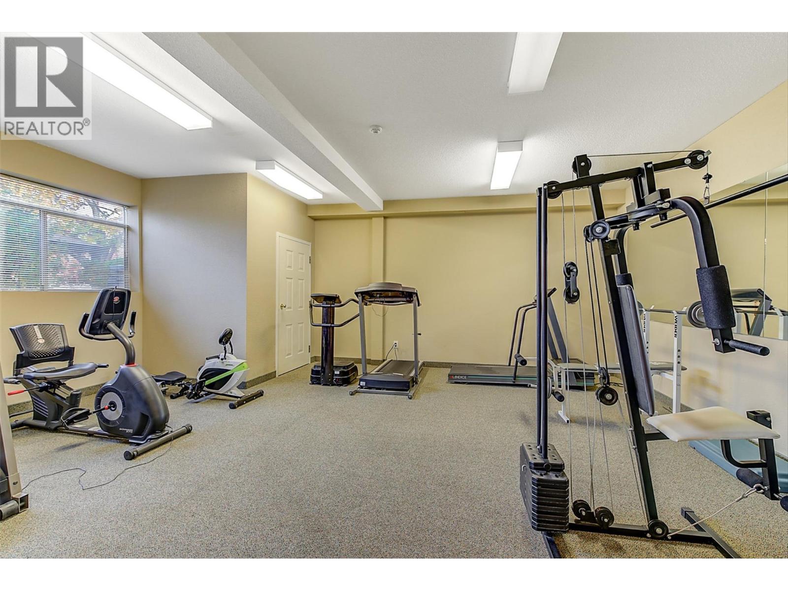212 1329 KLO Road, Kelowna