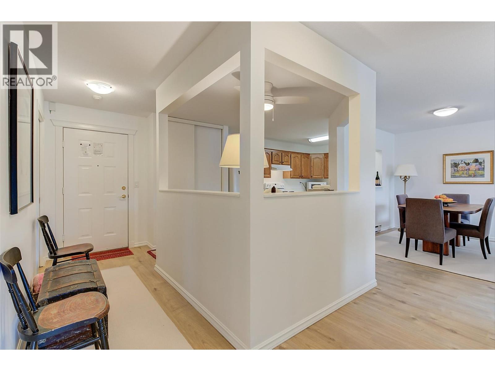 212 1329 KLO Road, Kelowna