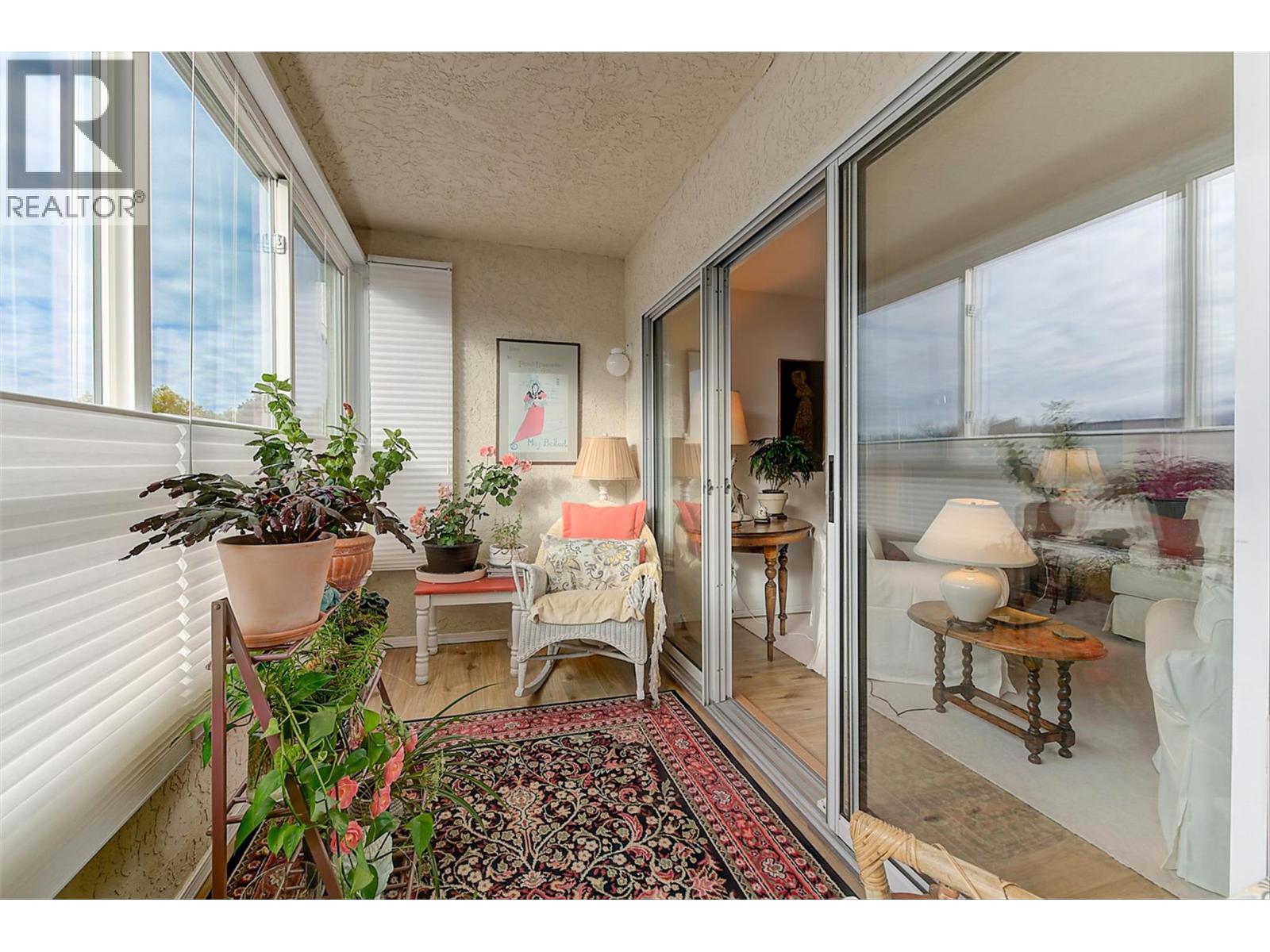212 1329 KLO Road, Kelowna