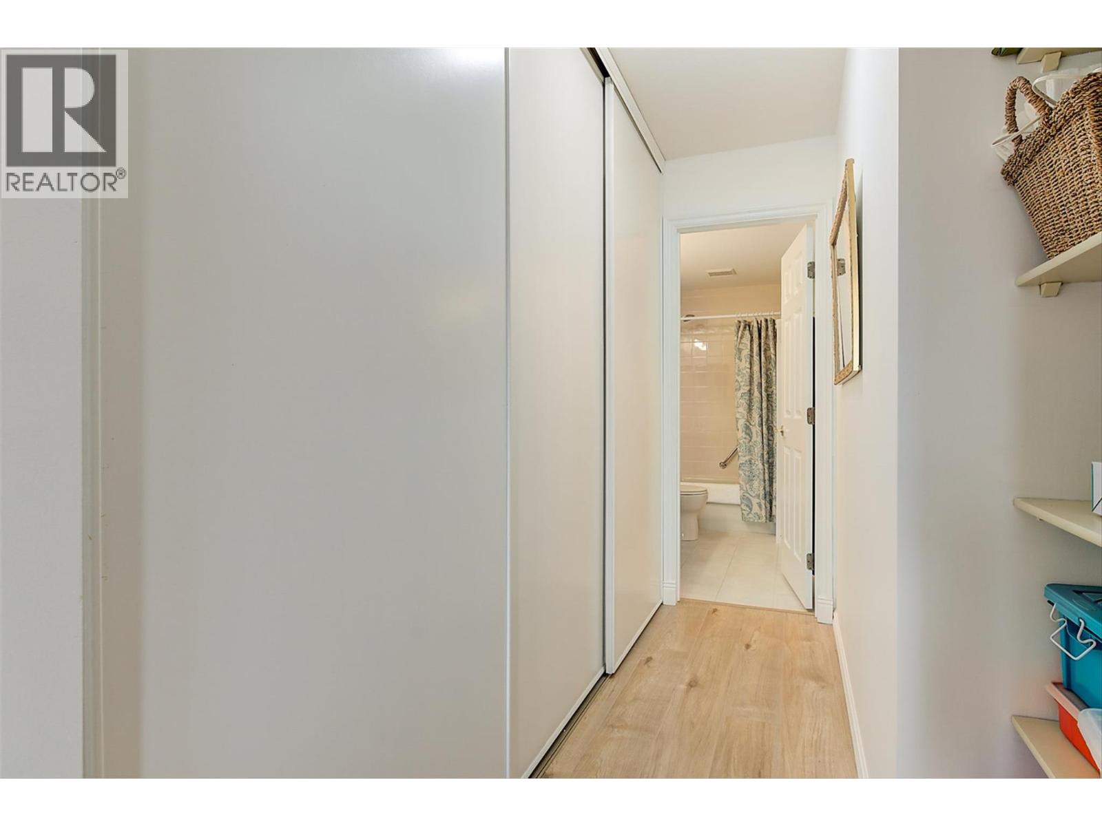 212 1329 KLO Road, Kelowna