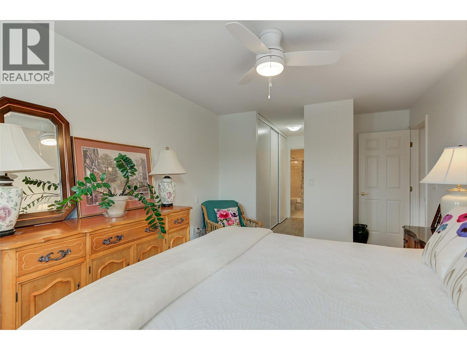 212 1329 KLO Road, Kelowna