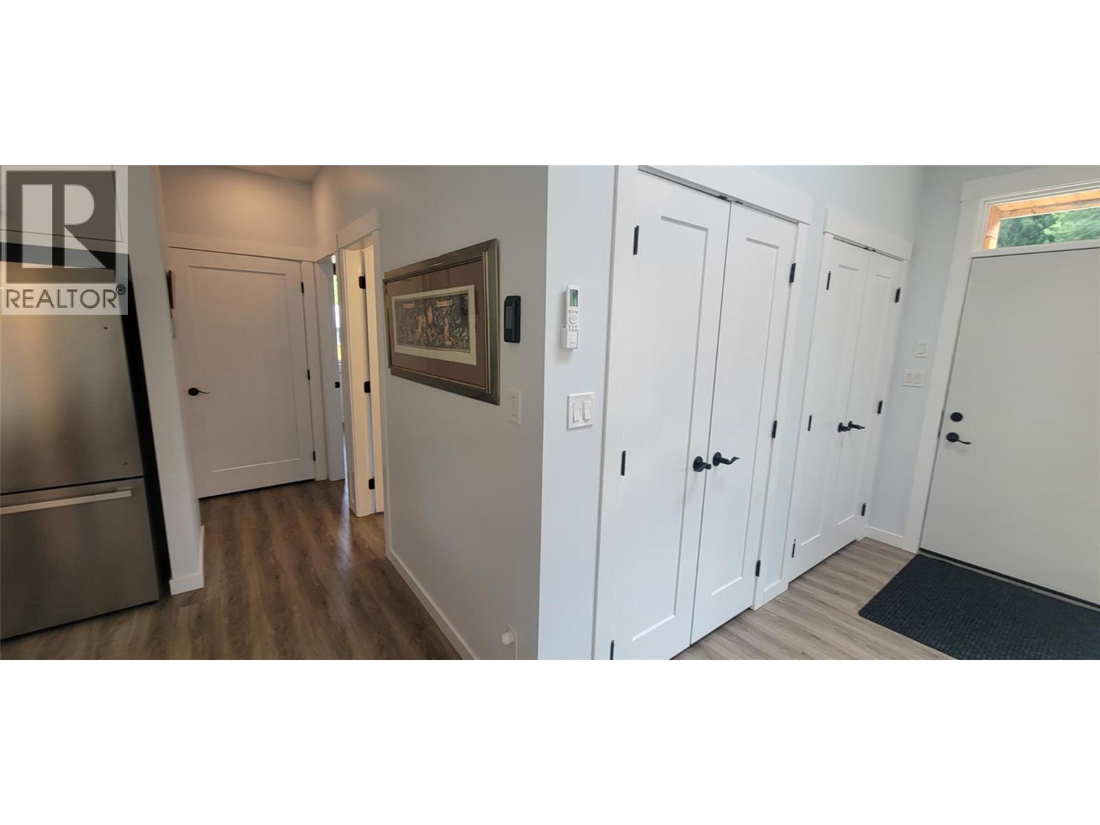 Photo 13 of 611 Hume Street, Slocan BC