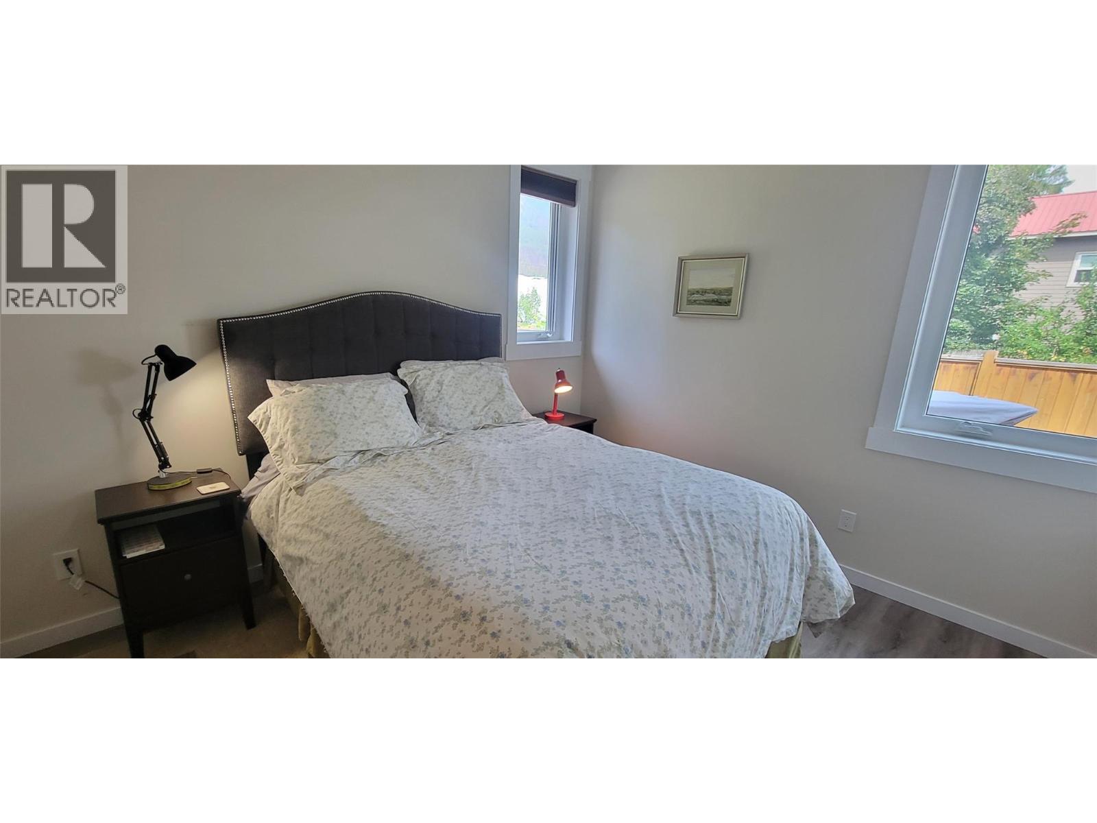 Photo 23 of 611 Hume Street, Slocan BC