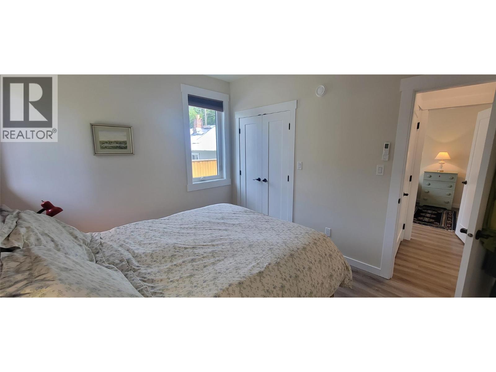 Photo 11 of 611 Hume Street, Slocan BC