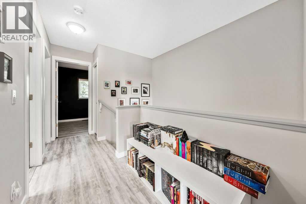 Single Family House for Sale in  Regal Park NE Renfrew Calgary 