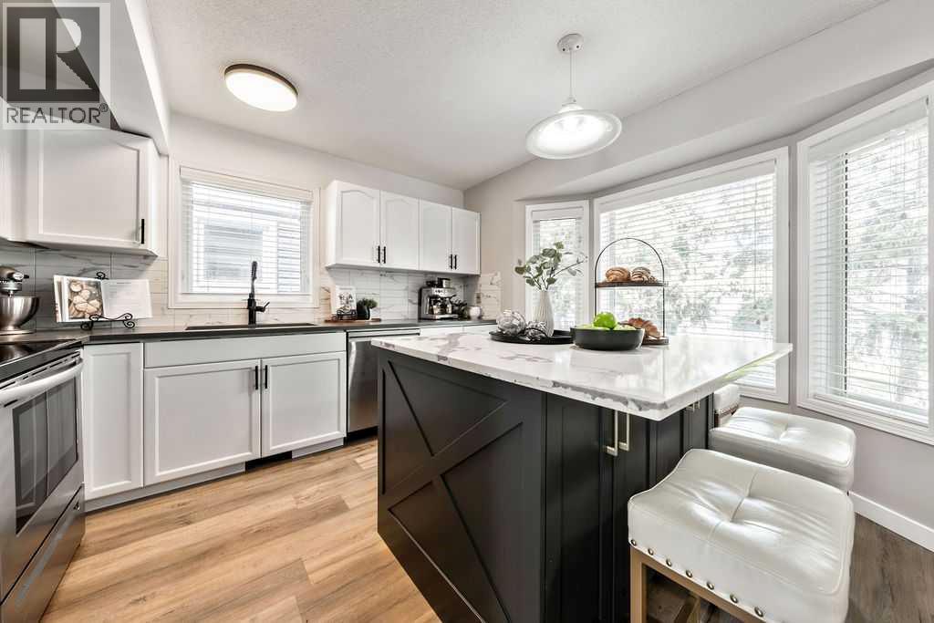 Single Family House for Sale in  Regal Park NE Renfrew Calgary 