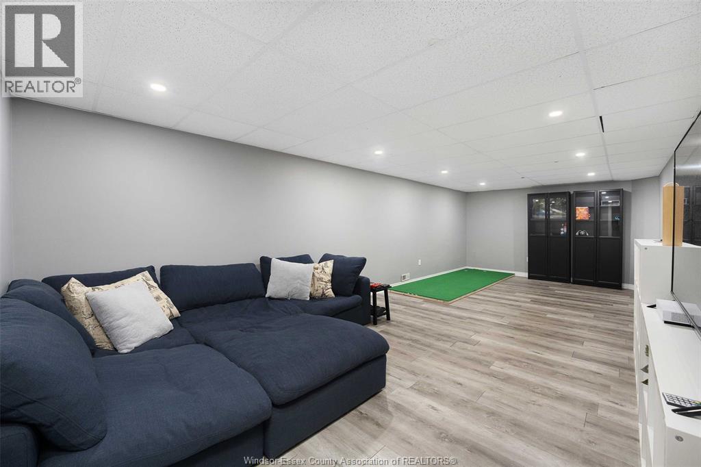 Photo 12 of 3771 Prairie Court, Windsor ON