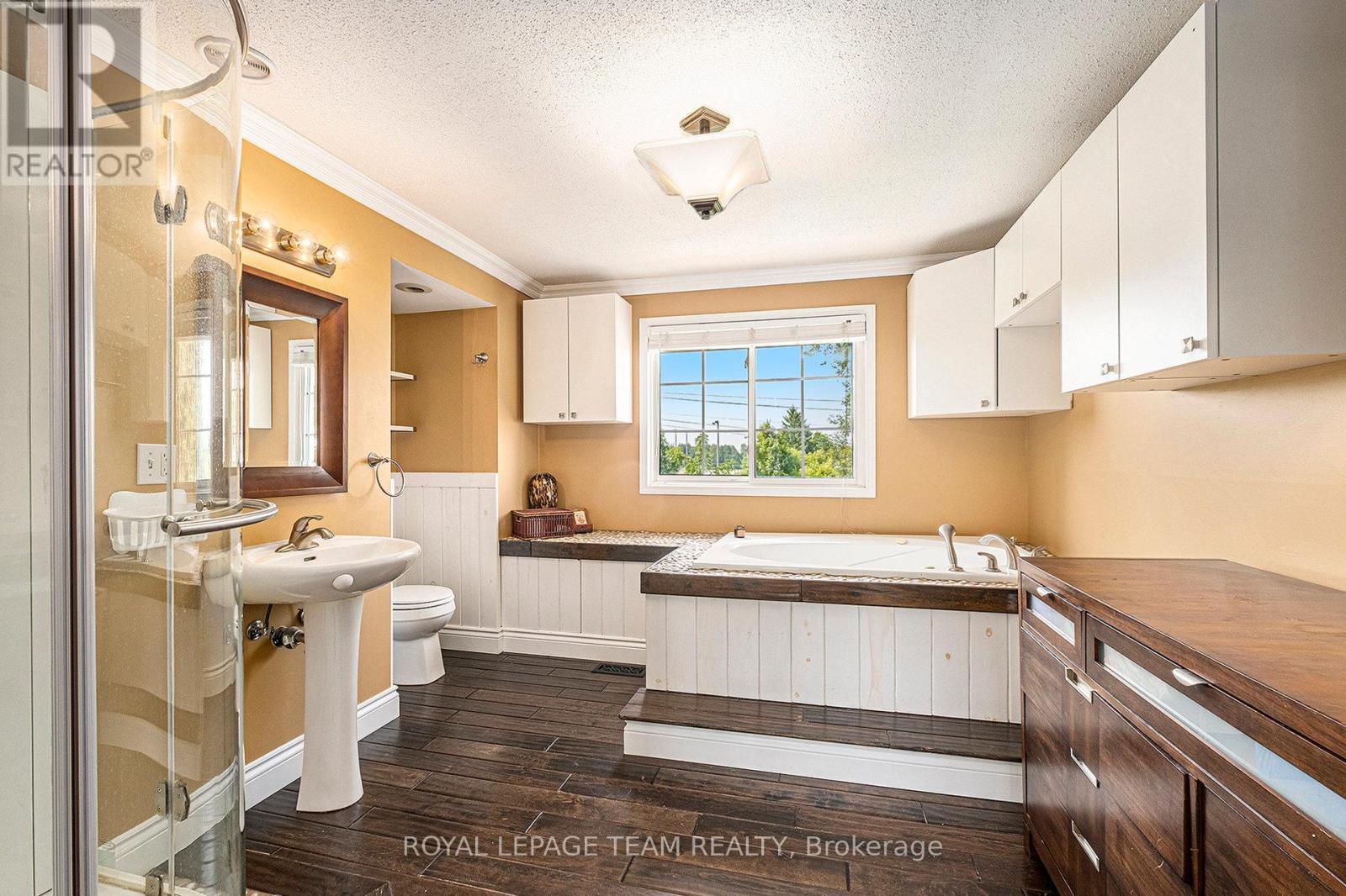Photo 25 of 32 Butterwick Street, Ottawa ON