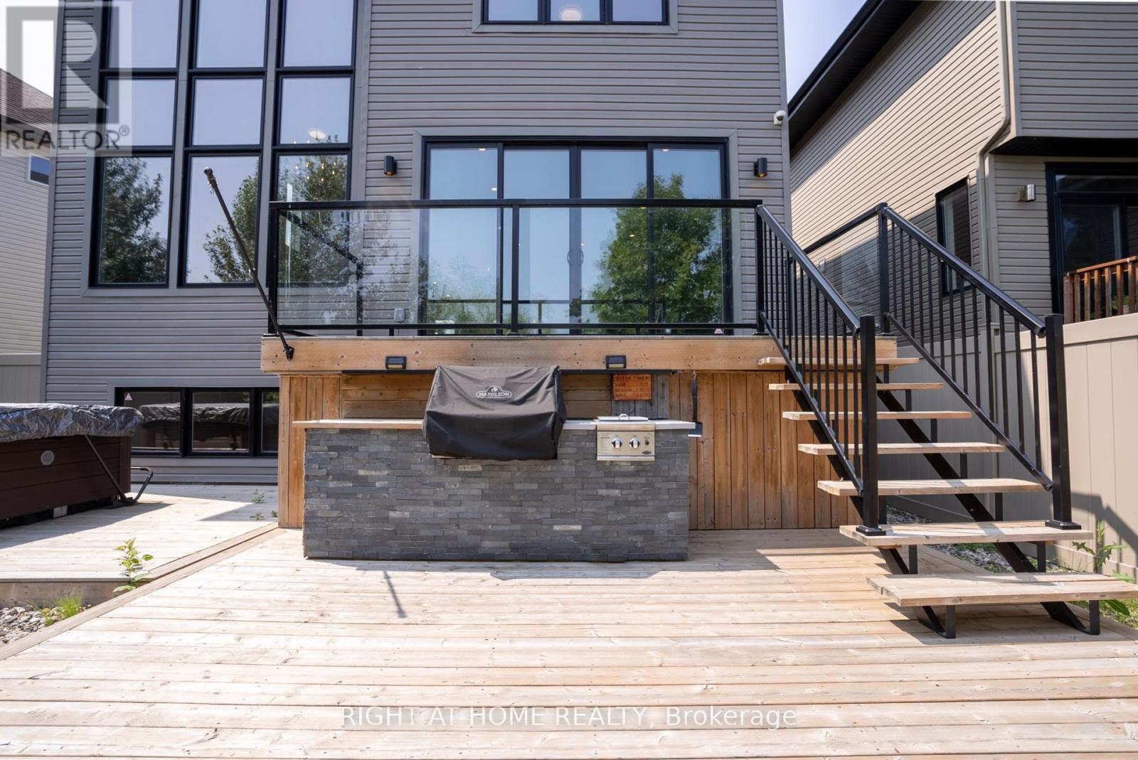 Photo 34 of 345 Andalusian Crescent, Ottawa ON