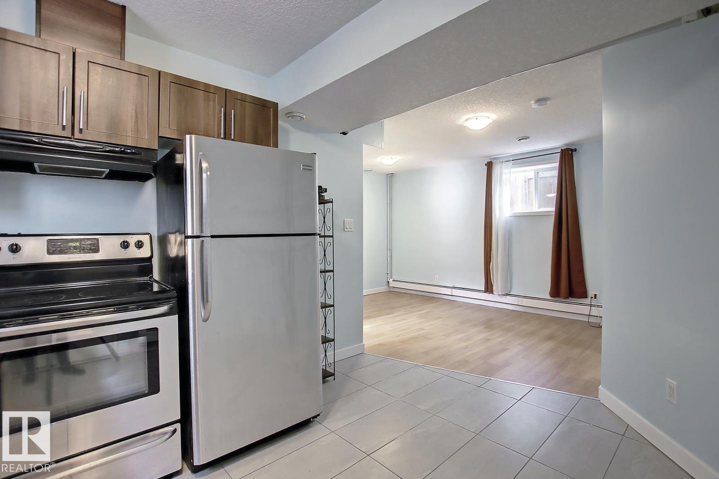 Photo 28 of 11912 91 St Nw, Edmonton AB