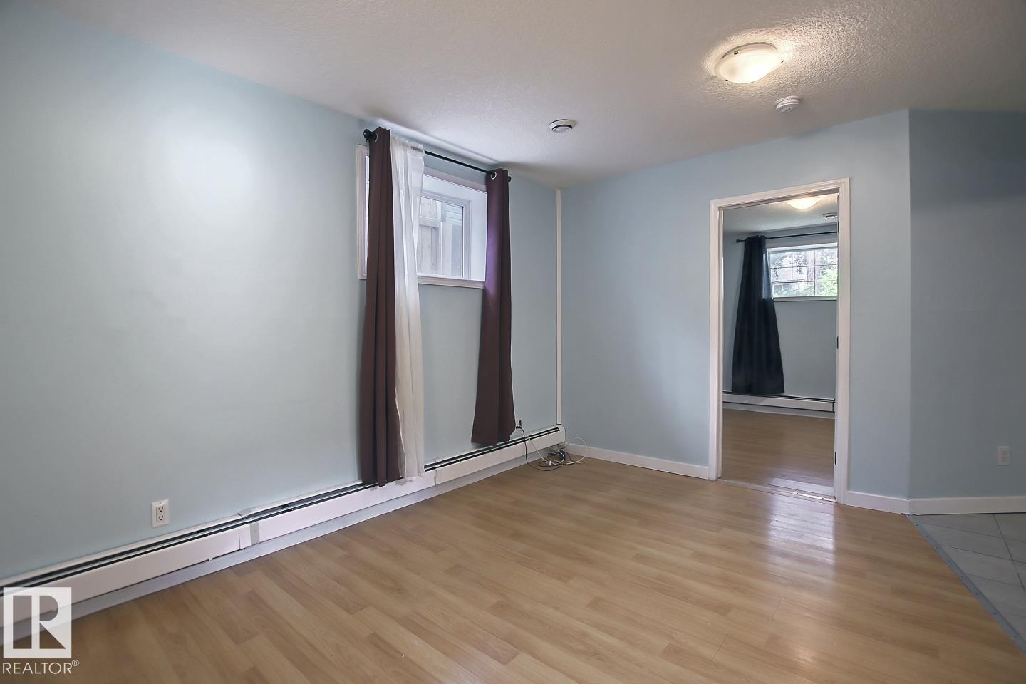 Photo 30 of 11912 91 St Nw, Edmonton AB