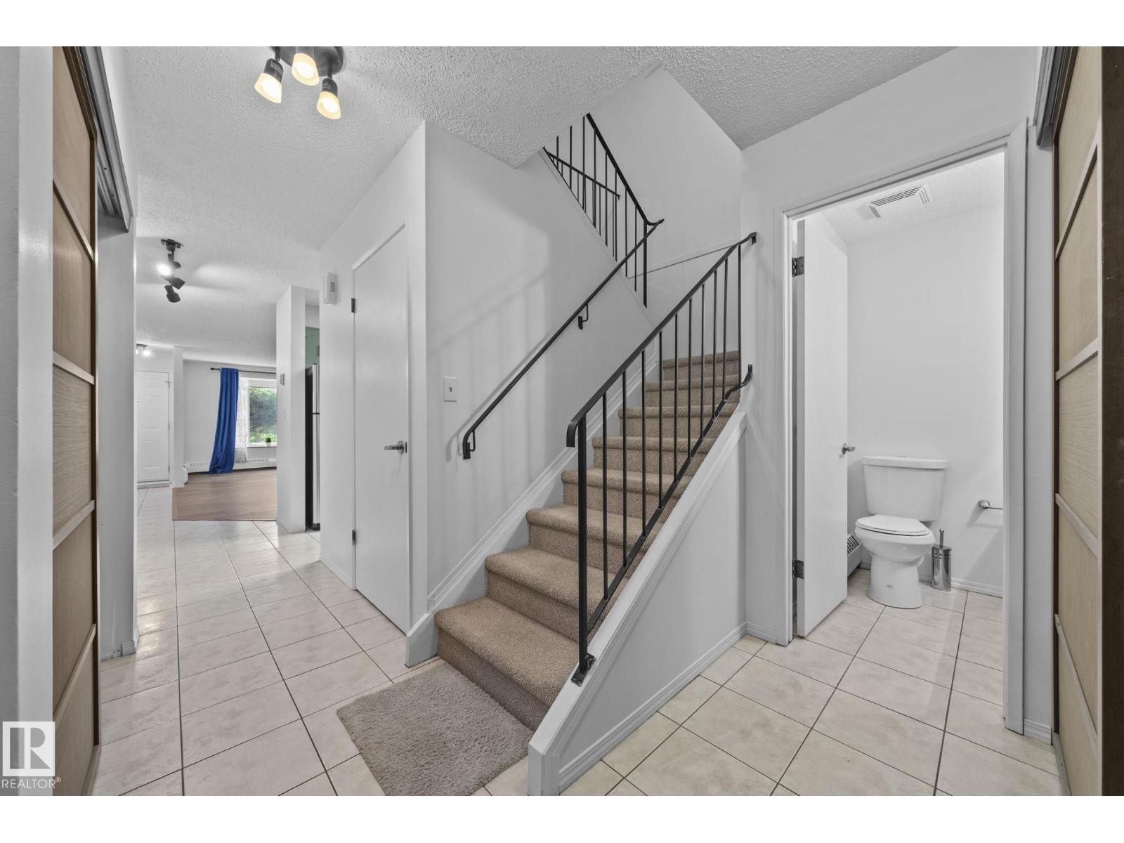 Photo 35 of 10520 84 Av Nw, Edmonton AB