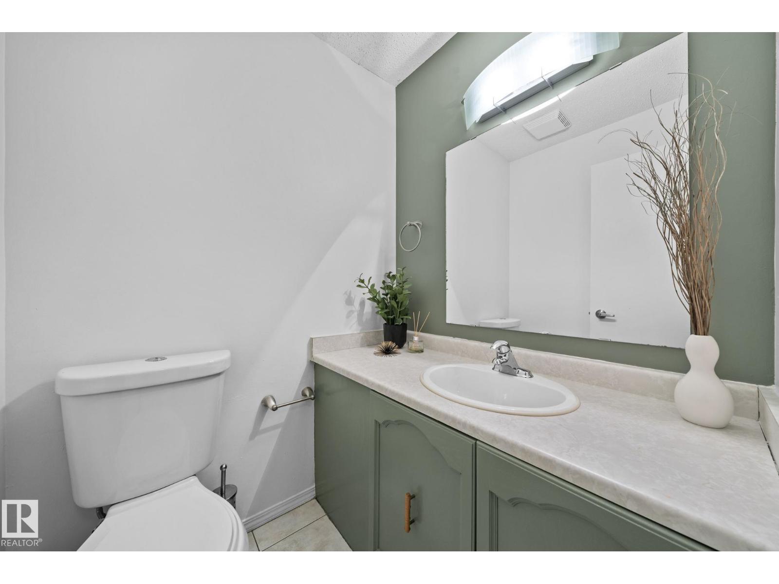 Photo 34 of 10520 84 Av Nw, Edmonton AB
