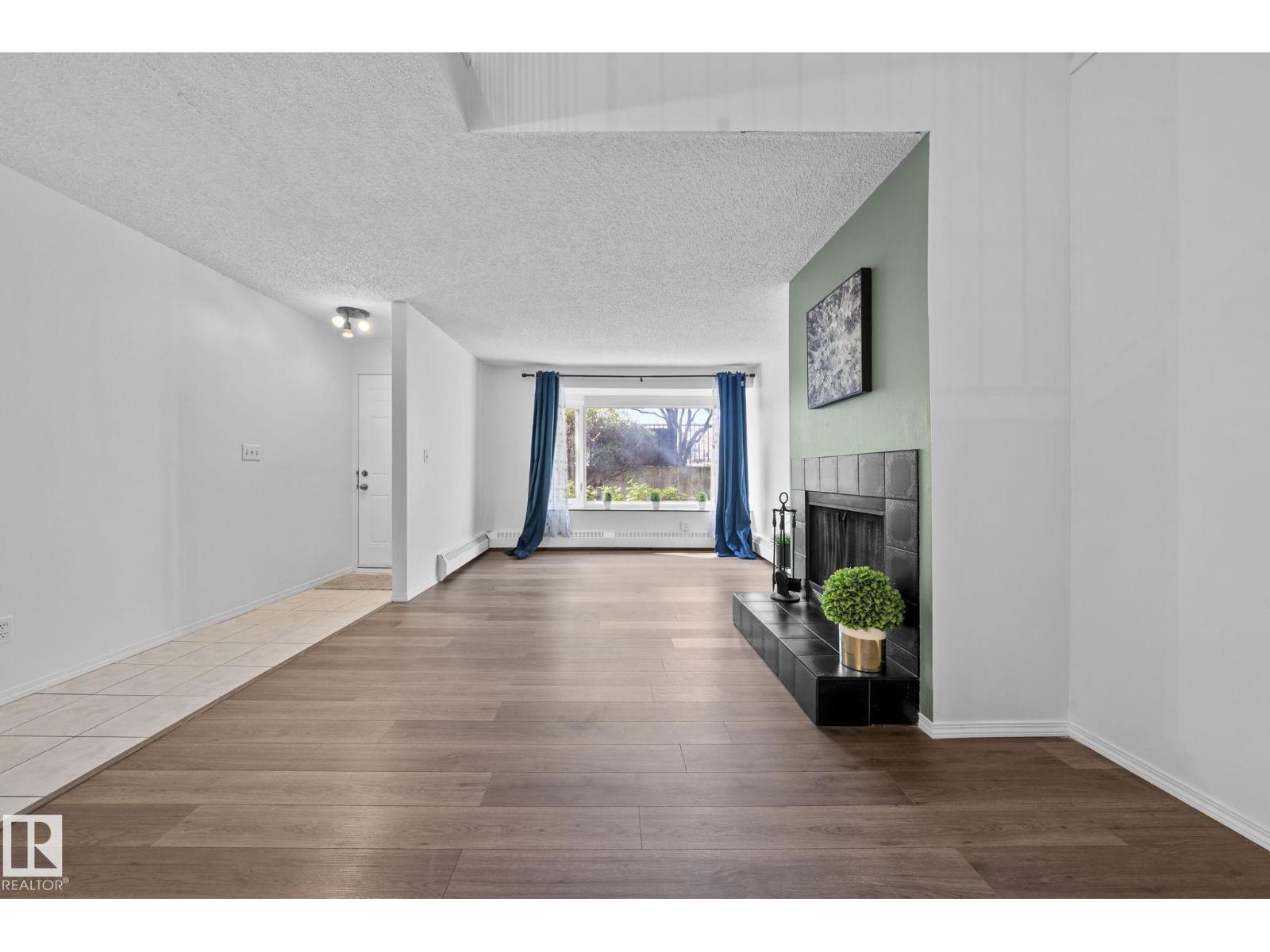 Photo 17 of 10520 84 Av Nw, Edmonton AB