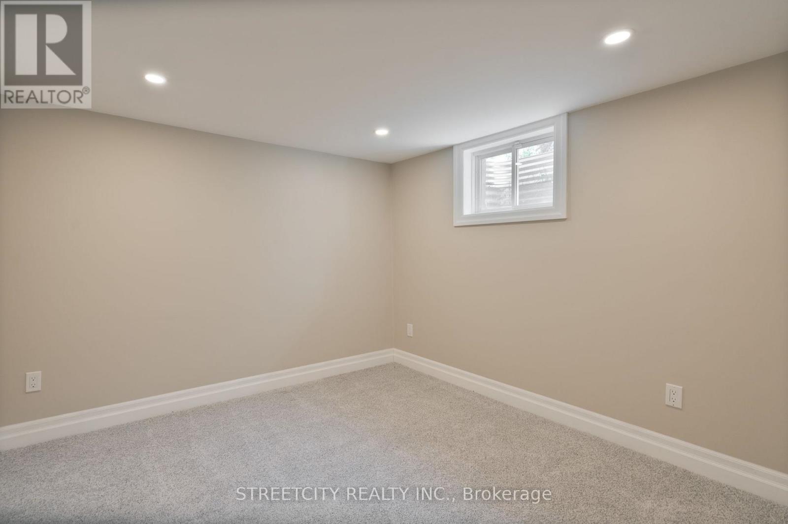 Photo 24 of 1151 Nashua Avenue, London South ON