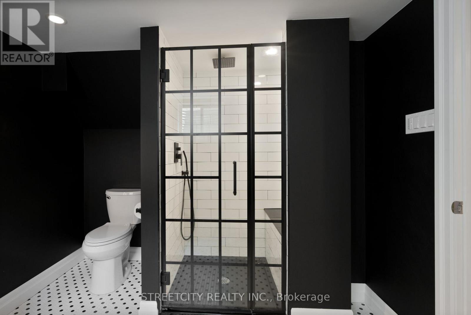 Photo 27 of 1151 Nashua Avenue, London South ON
