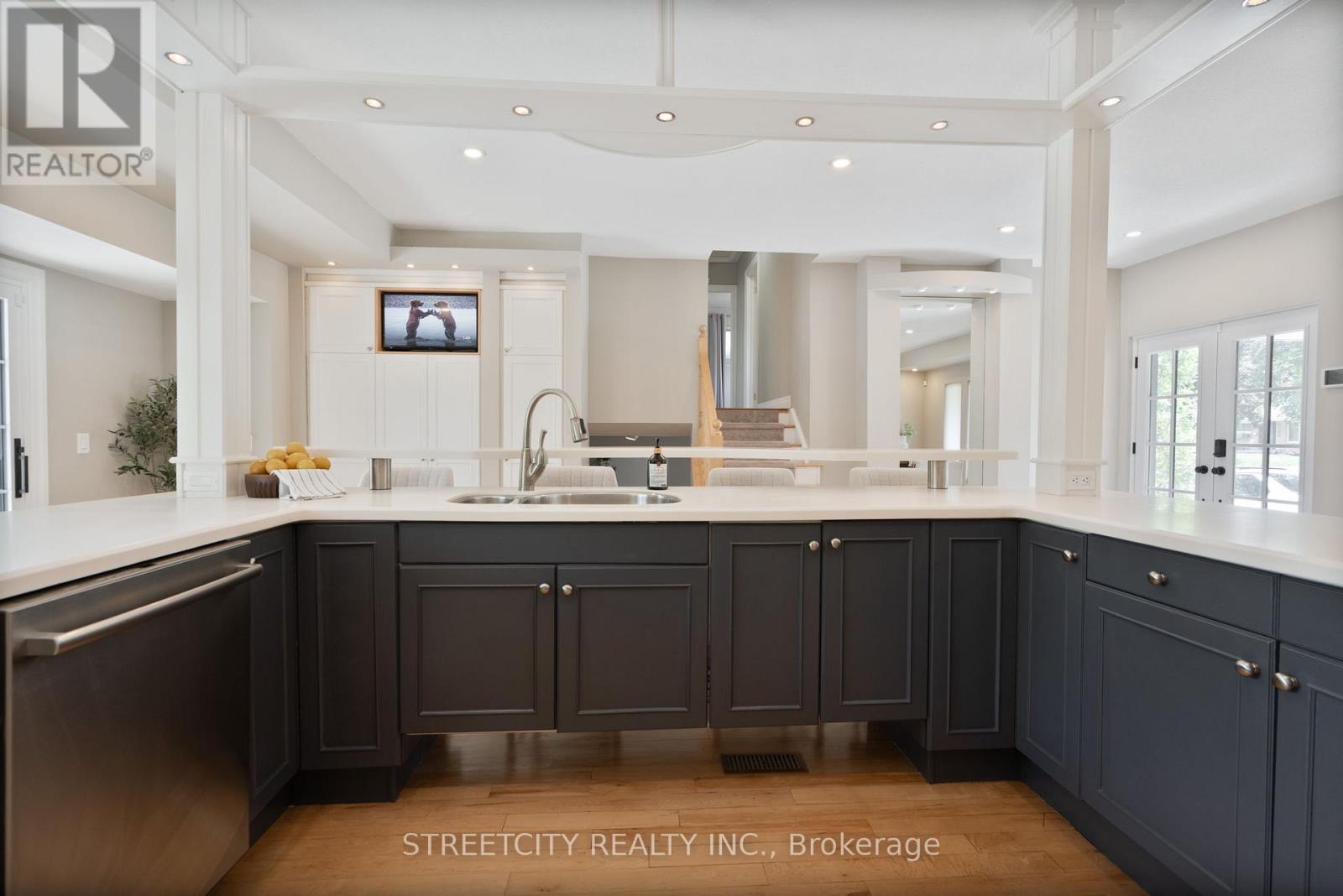 Photo 9 of 1151 Nashua Avenue, London South ON