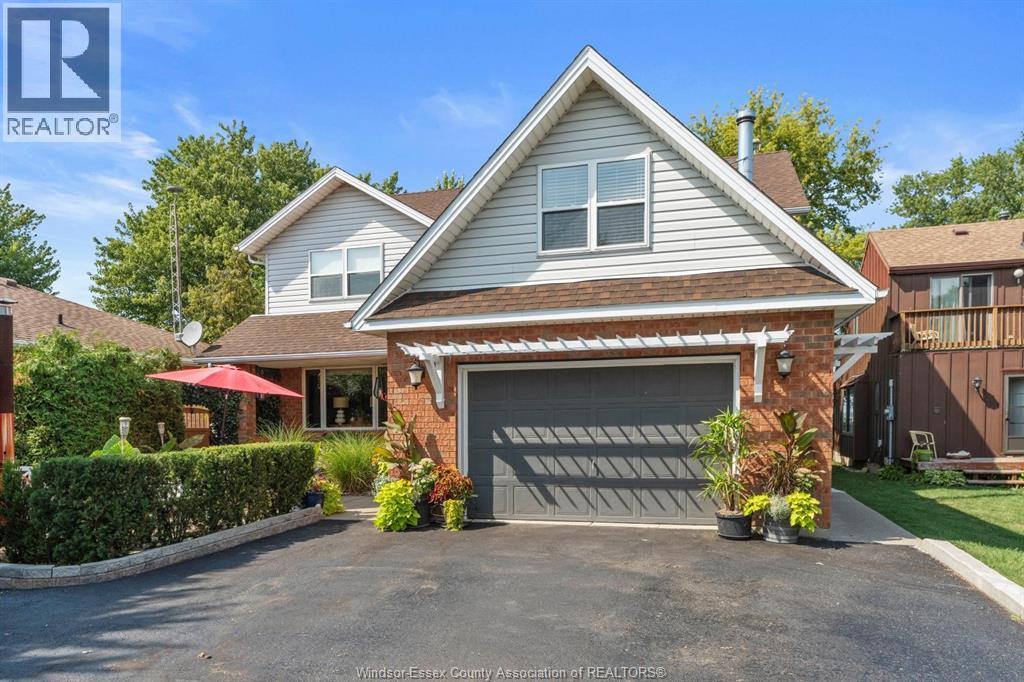 Photo 12 of 3914 St Clair, Stoney Point ON