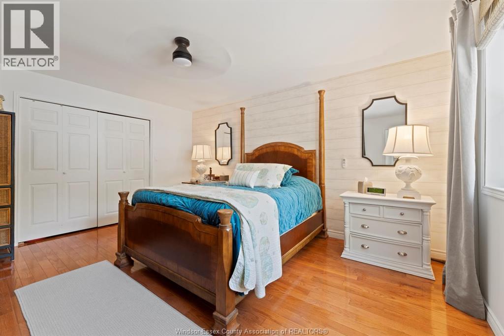 Photo 30 of 3914 St Clair, Stoney Point ON