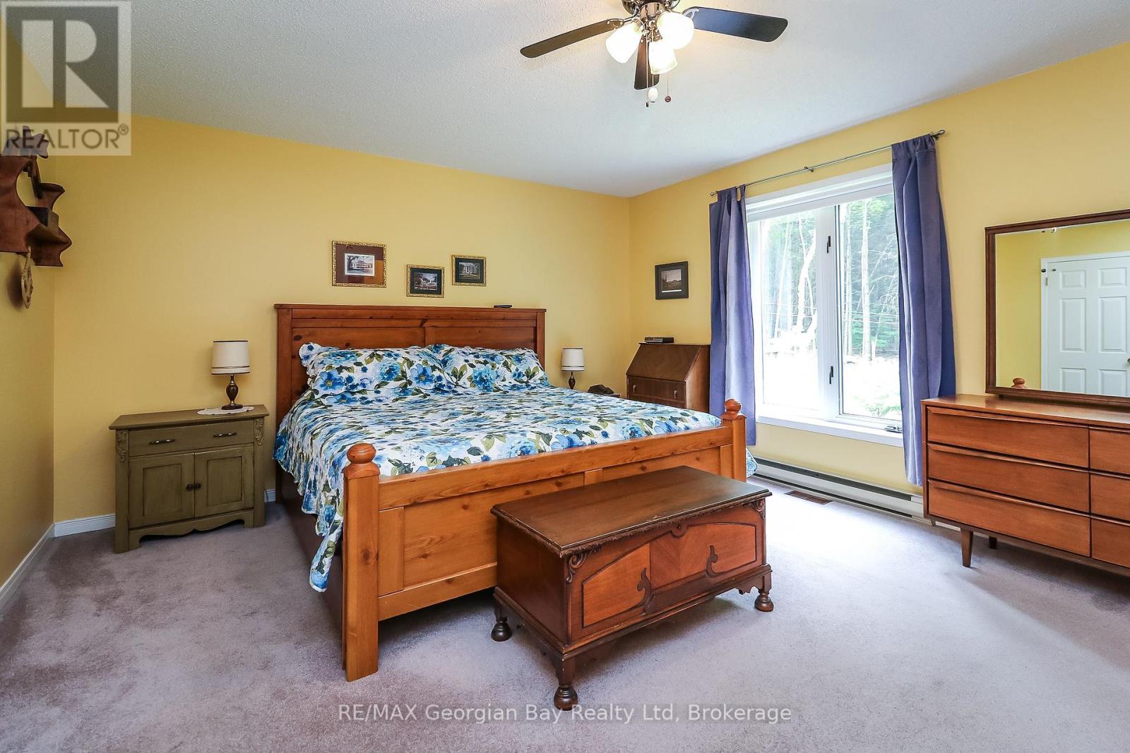 Photo 18 of 436 Puddicombe Road, Midland ON