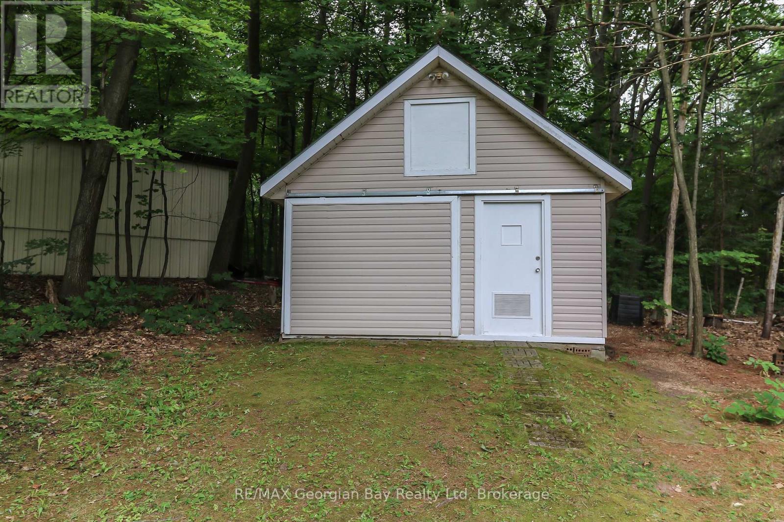 Photo 43 of 436 Puddicombe Road, Midland ON