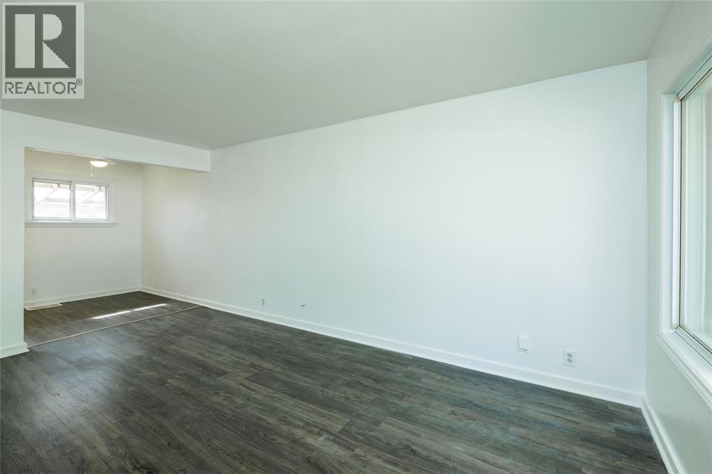 Photo 38 of 1329 Kim Street, Sarnia ON