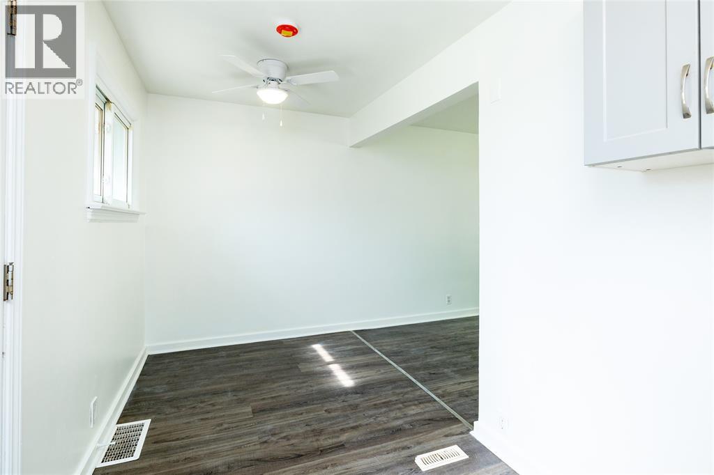 Photo 35 of 1329 Kim Street, Sarnia ON