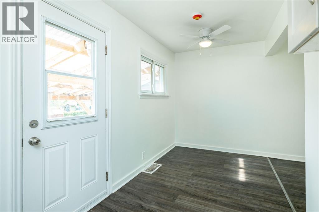 Photo 14 of 1329 Kim Street, Sarnia ON