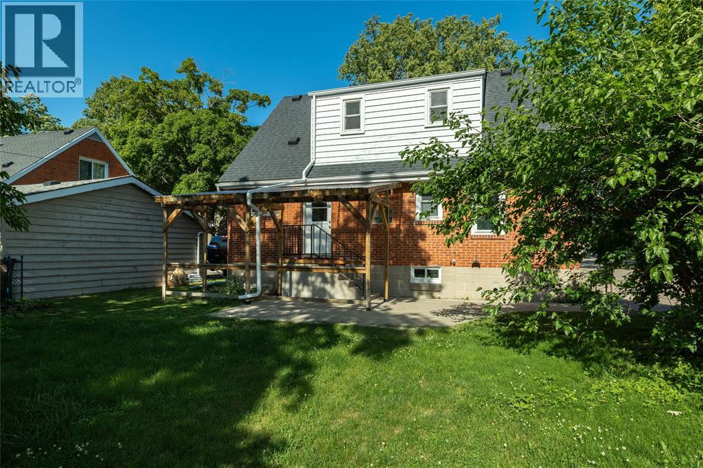 Photo 19 of 1329 Kim Street, Sarnia ON