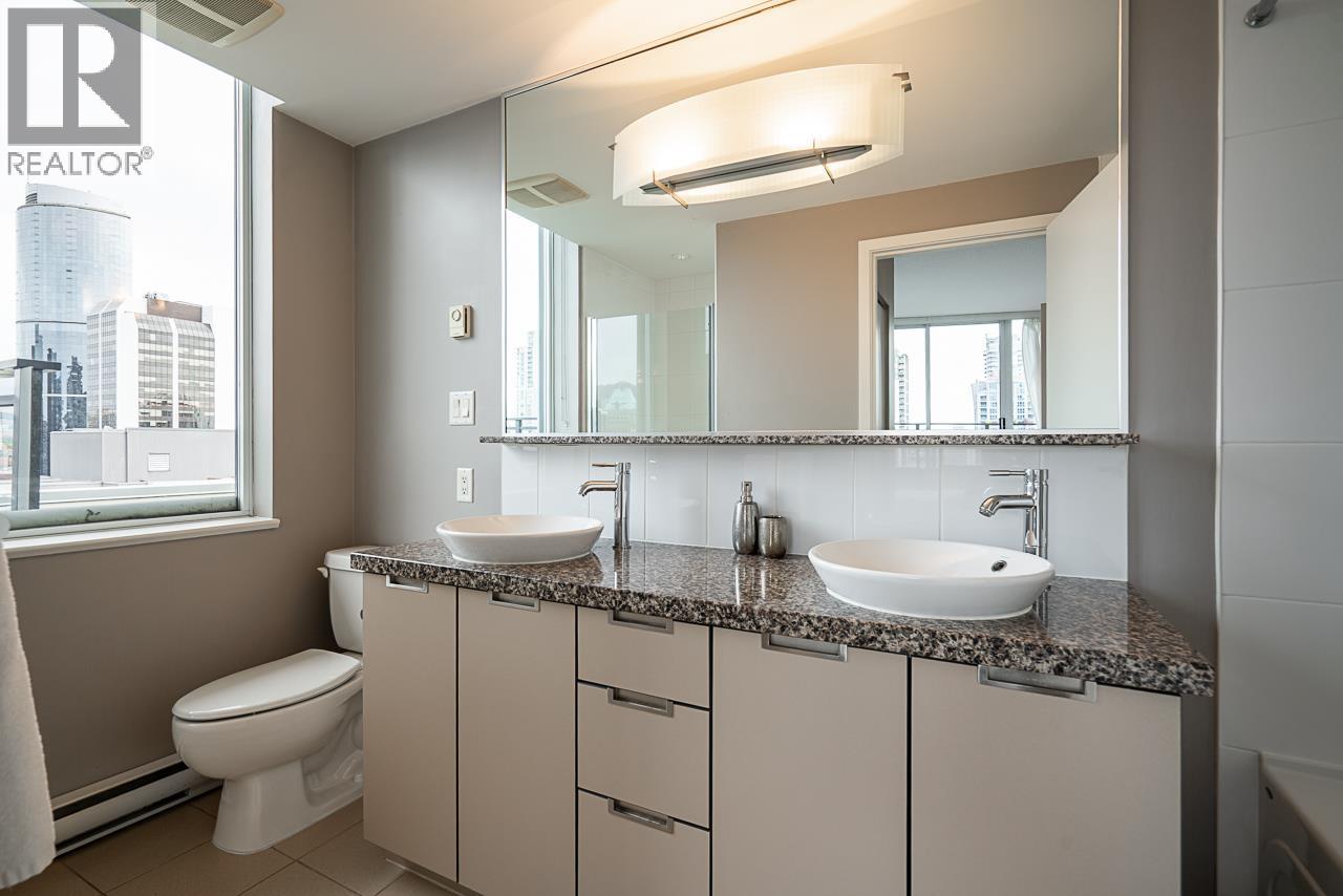 Photo 6 of Ph 3 1082 Seymour Street, Vancouver BC