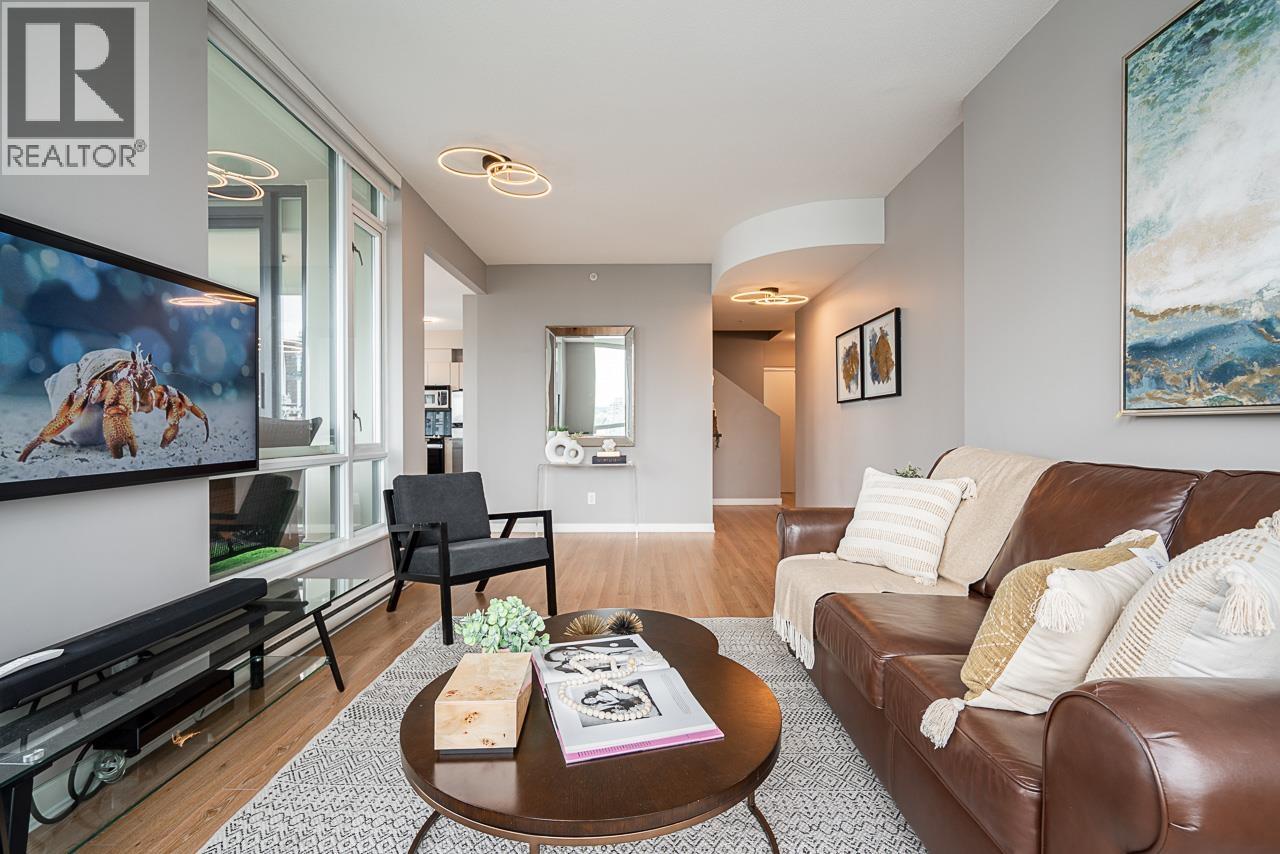 Photo 9 of Ph 3 1082 Seymour Street, Vancouver BC
