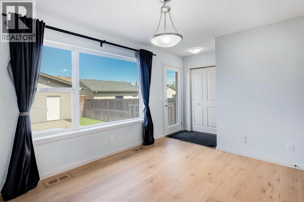 Single Family House for Sale in  Silverado Plains View SW Silverado Calgary 