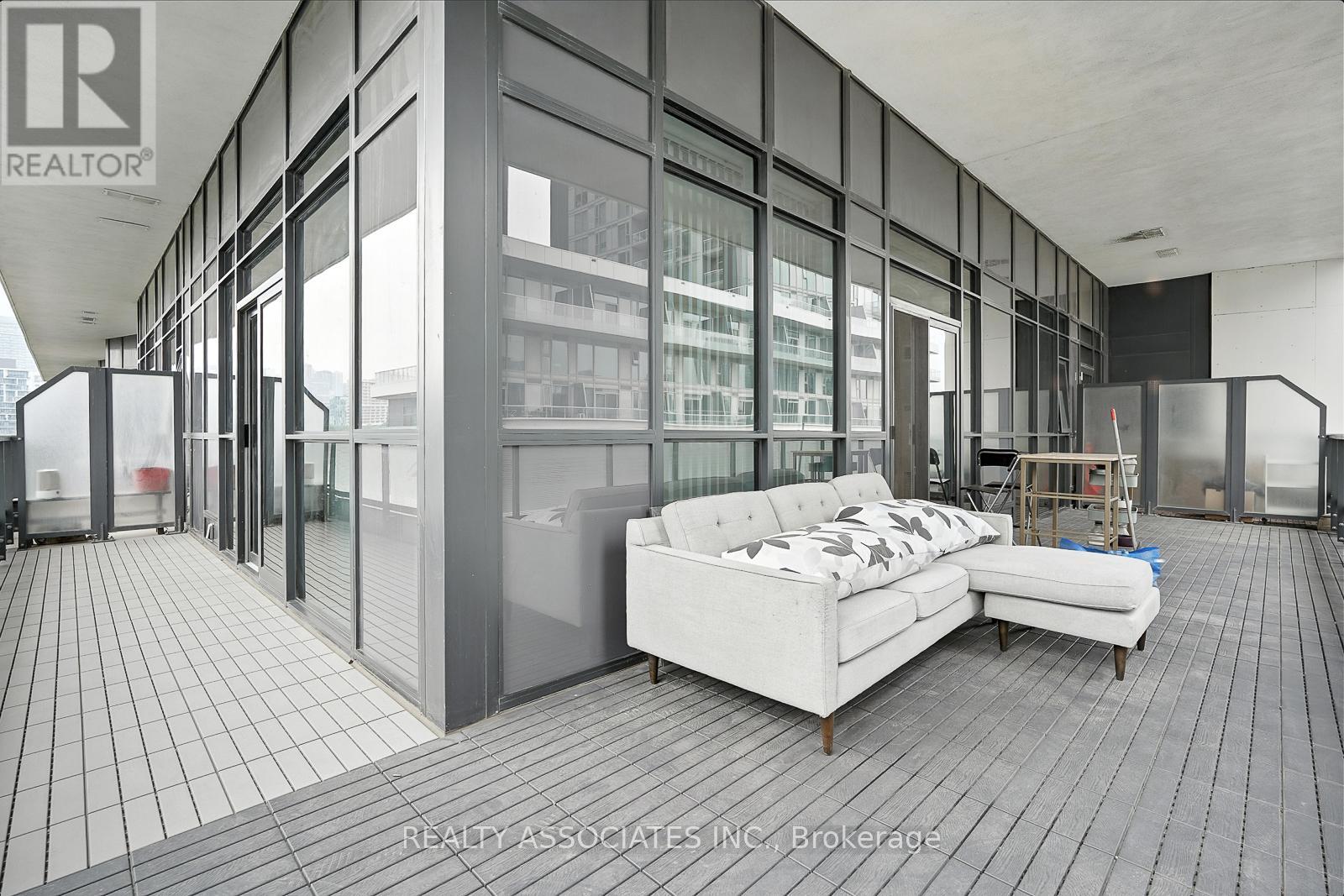 Photo 13 of 409 30 Ordnance Street, Toronto ON