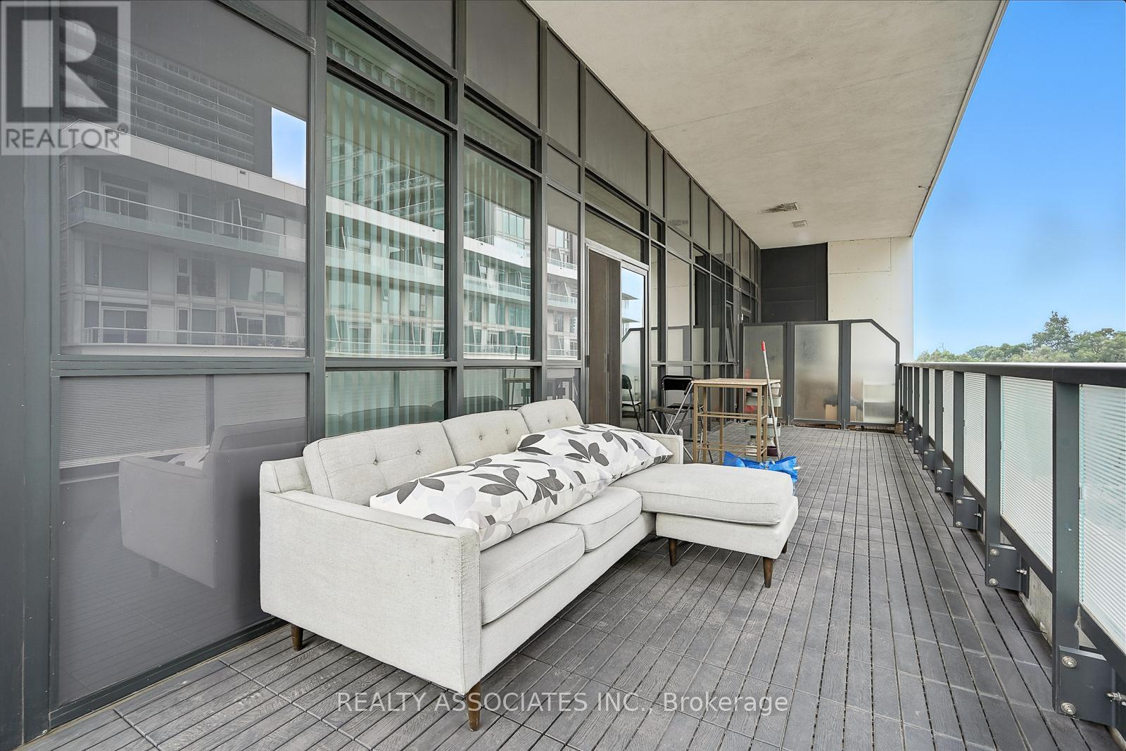 Photo 41 of 409 30 Ordnance Street, Toronto ON