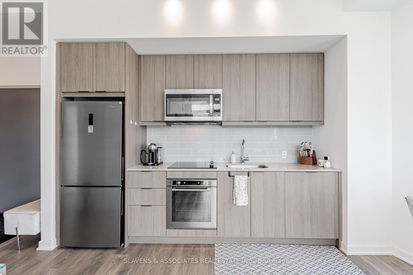 Photo 29 of 206 38 Forest Manor Road, Toronto ON
