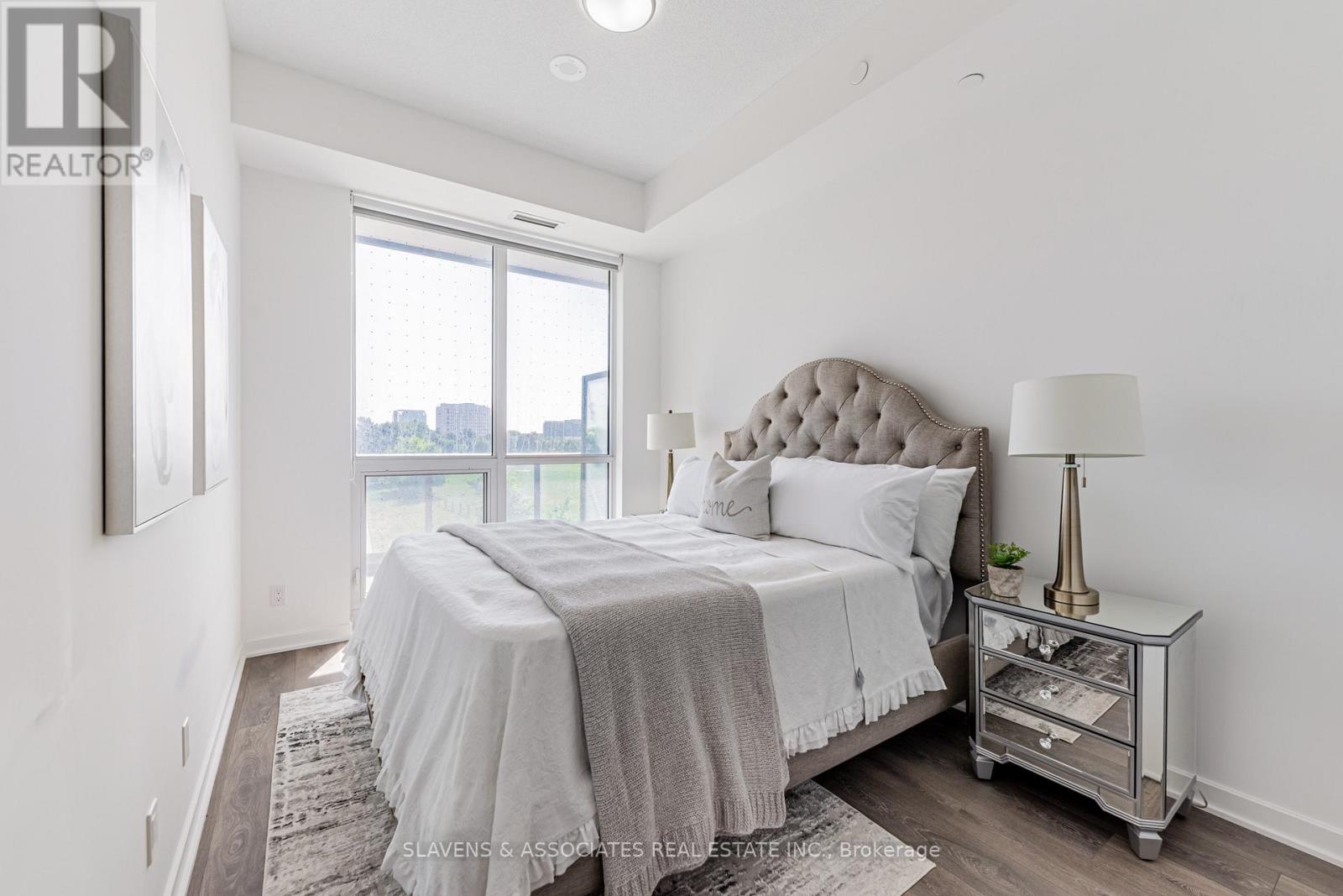 Photo 24 of 206 38 Forest Manor Road, Toronto ON