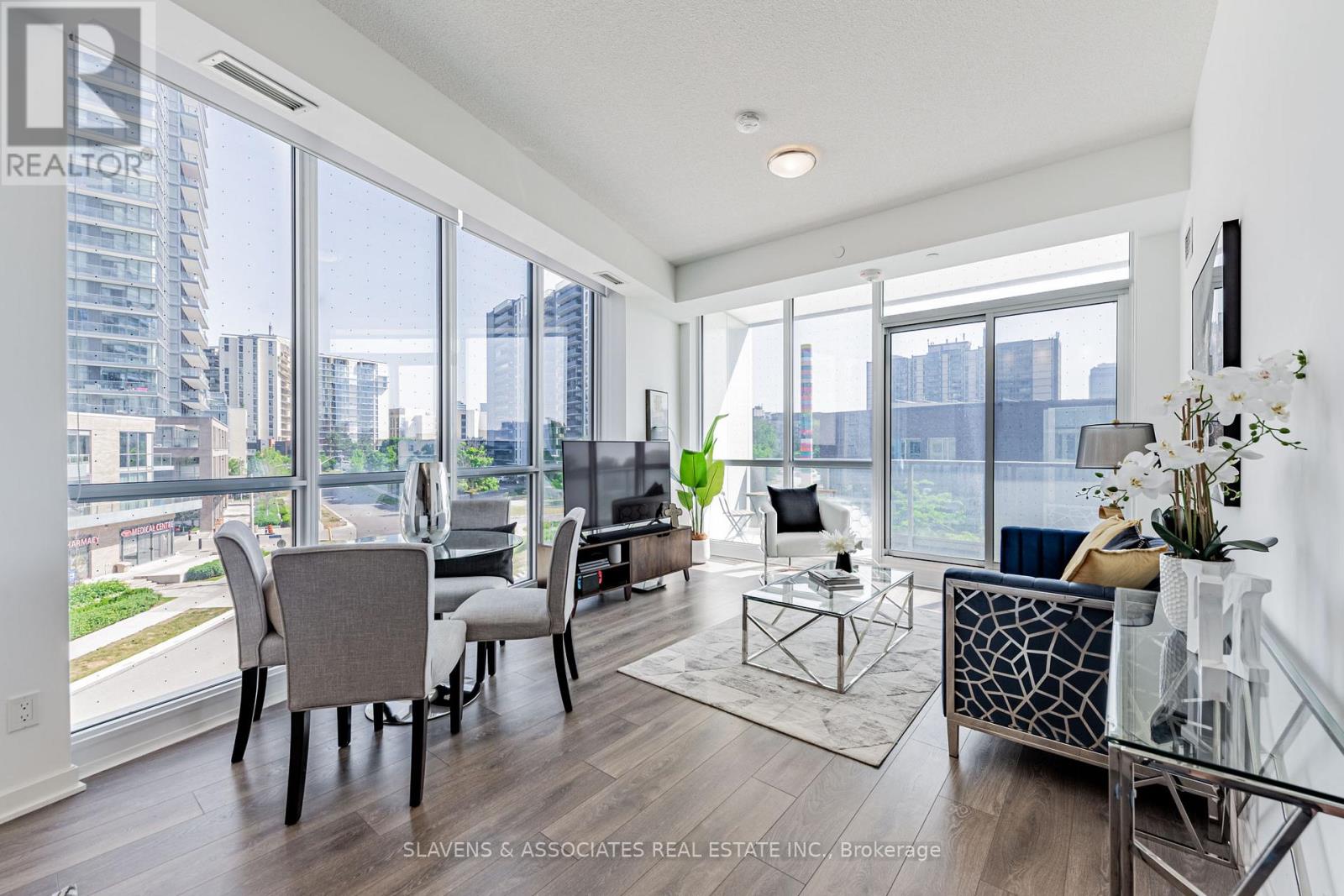 Photo 13 of 206 38 Forest Manor Road, Toronto ON