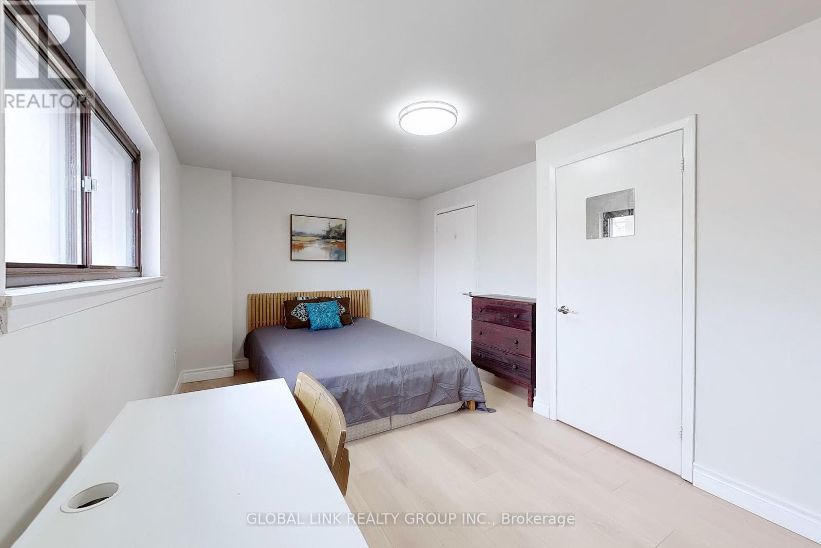 Photo 31 of 6 85 Rameau Drive S, Toronto ON