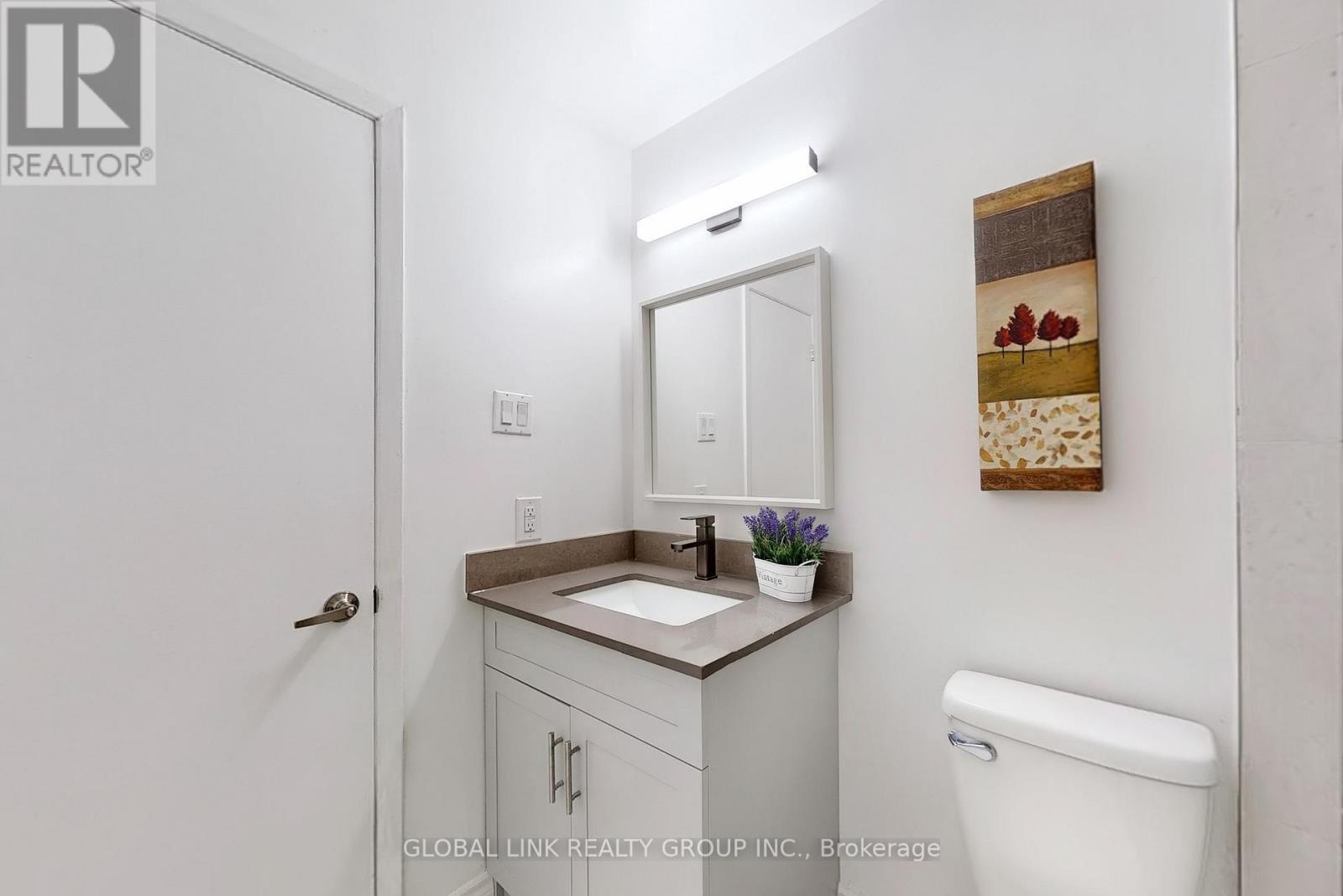 Photo 37 of 6 85 Rameau Drive S, Toronto ON