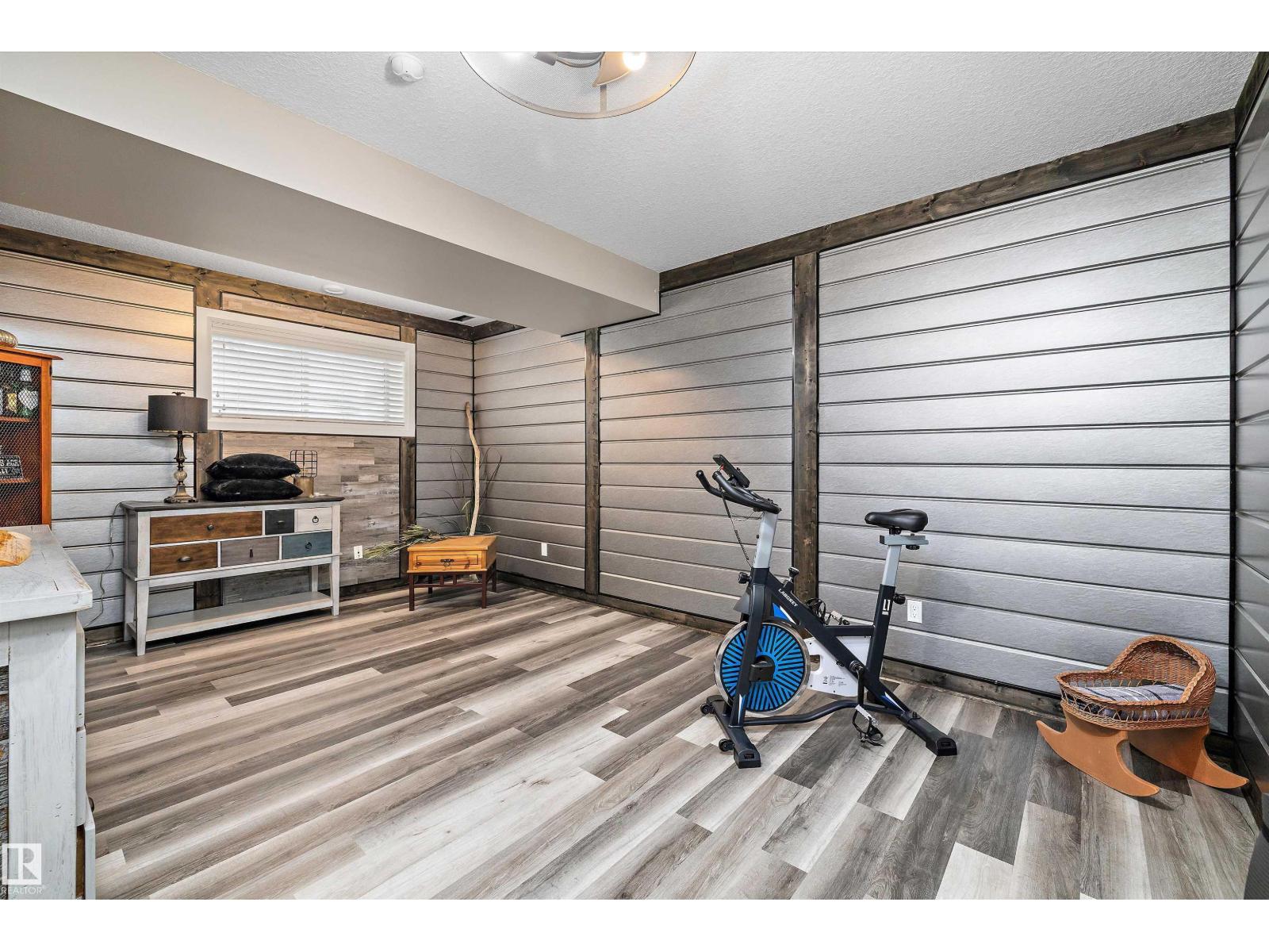Photo 25 of 51 Greenbury Cr, Spruce Grove AB