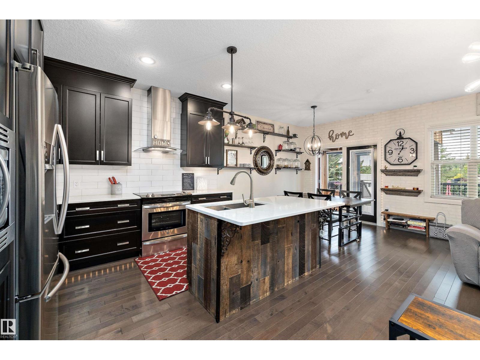 Photo 4 of 51 Greenbury Cr, Spruce Grove AB
