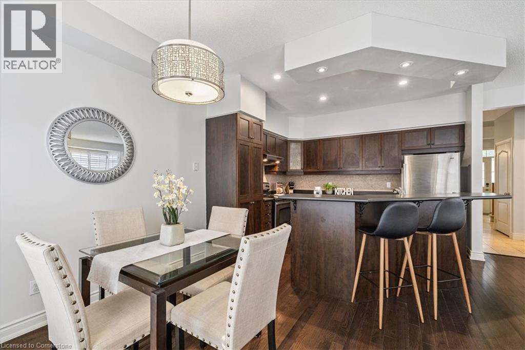 Photo 17 of 5080 Fairview Street Unit 72, Burlington ON